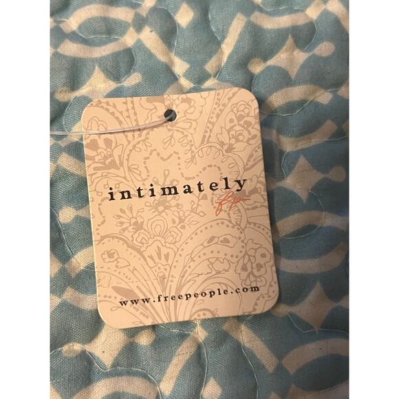 Medium FP One Adella Bralette (green) - Picture 3 of 7